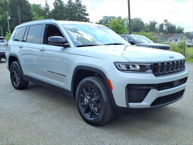 2026 Jeep Grand Cherokee L GRAND CHEROKEE L LAREDO ALTITUDE 4X4