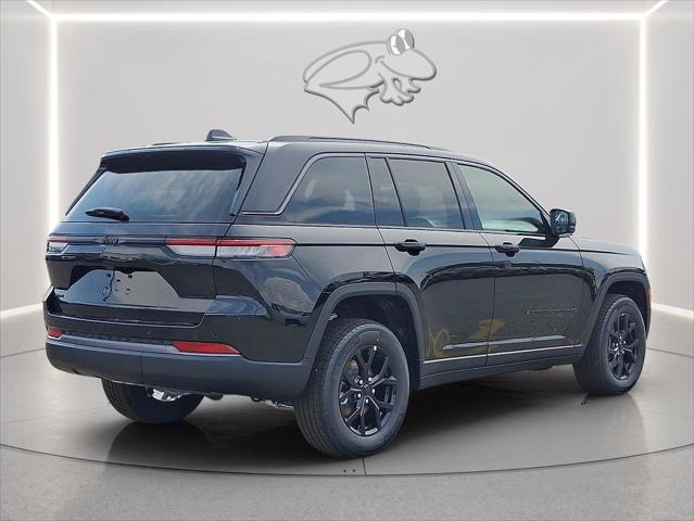 2026 Jeep Grand Cherokee GRAND CHEROKEE LAREDO ALTITUDE 4X4 2026 Jeep Grand Cherokee GRAND CHEROKEE LAREDO ALTITUDE 4X4