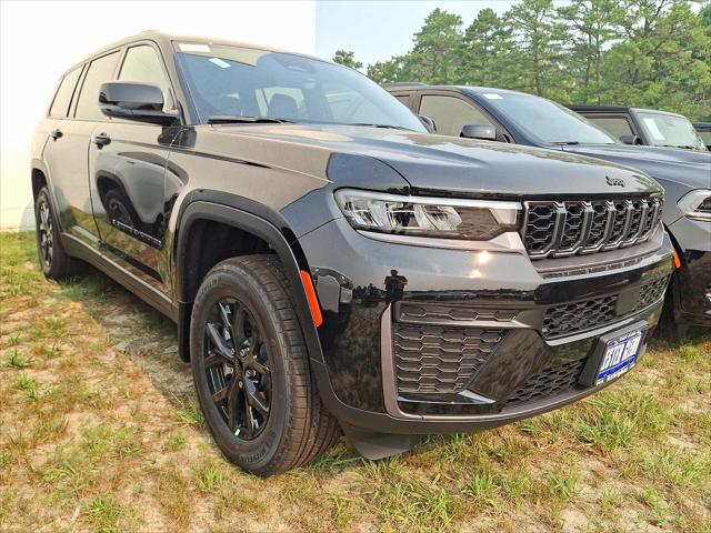 2026 Jeep Grand Cherokee L GRAND CHEROKEE L LAREDO ALTITUDE 4X4
