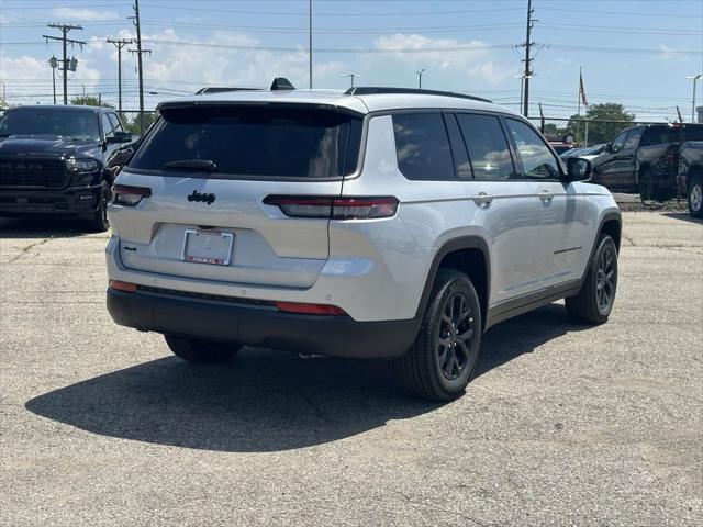 2026 Jeep Grand Cherokee L GRAND CHEROKEE L LAREDO ALTITUDE 4X4 2026 Jeep Grand Cherokee L GRAND CHEROKEE L LAREDO ALTITUDE 4X4