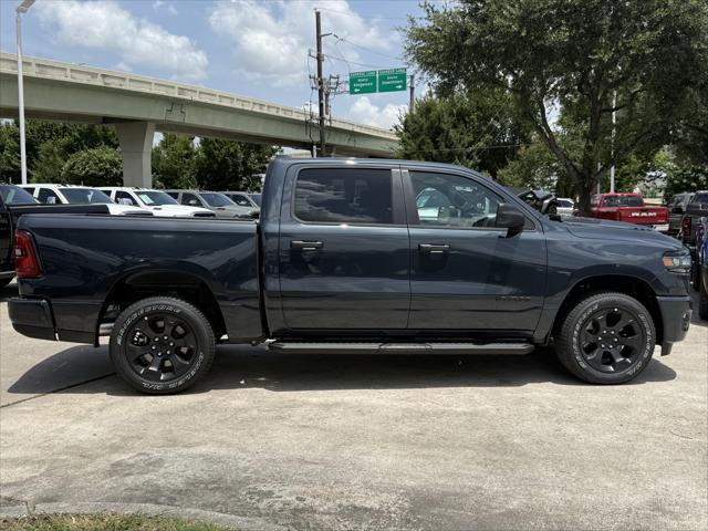 2026 RAM 1500 RAM 1500 EXPRESS CREW CAB 4X4 57 BOX