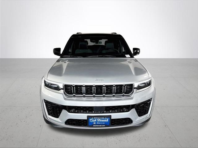 2026 Jeep Grand Cherokee GRAND CHEROKEE SUMMIT 4X4