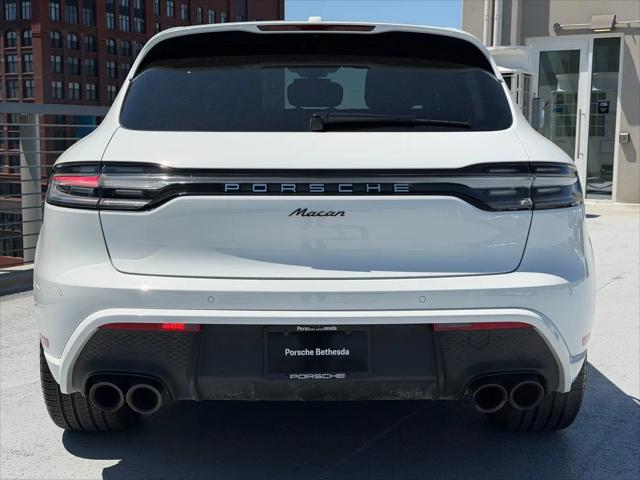 2026 Porsche Macan Macan