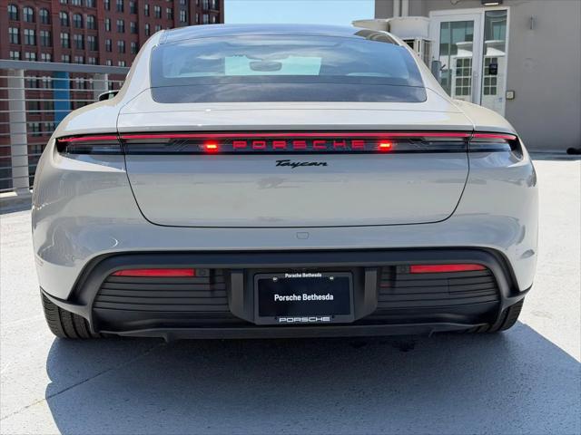2025 Porsche Taycan Taycan
