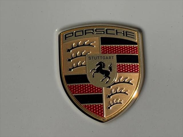 2025 Porsche Taycan Taycan