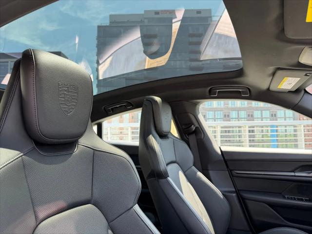2025 Porsche Taycan Taycan