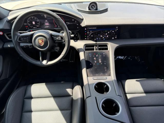 2025 Porsche Taycan Taycan