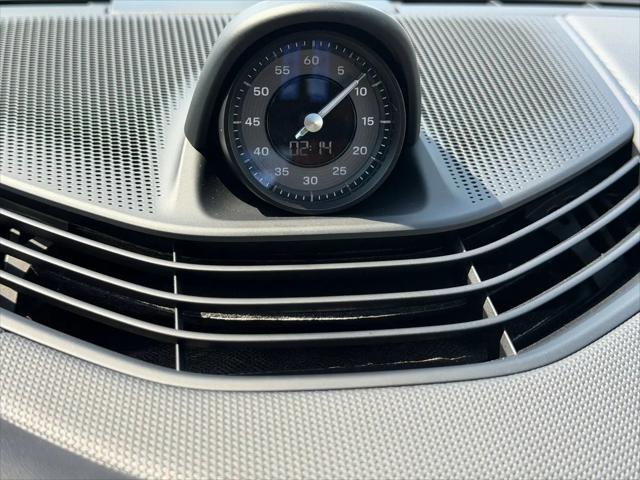 2025 Porsche Taycan Taycan