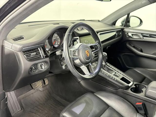 2020 Porsche Macan Macan
