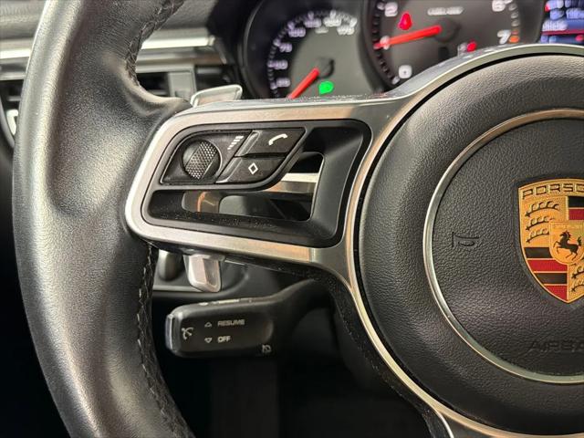 2020 Porsche Macan Macan