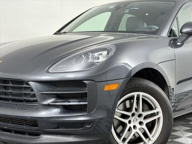2020 Porsche Macan Macan