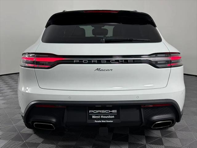 2026 Porsche Macan Macan
