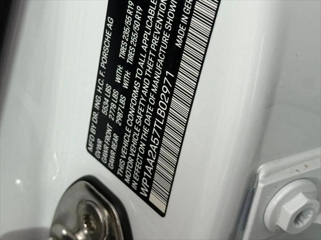 2026 Porsche Macan Macan