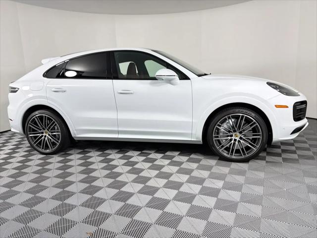 2023 Porsche Cayenne Turbo