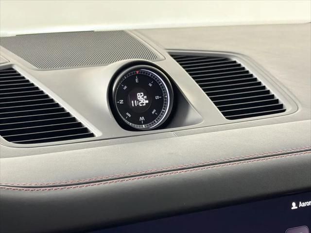 2023 Porsche Cayenne Turbo