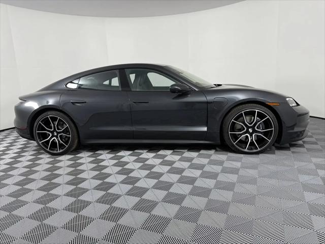 2026 Porsche Taycan 4