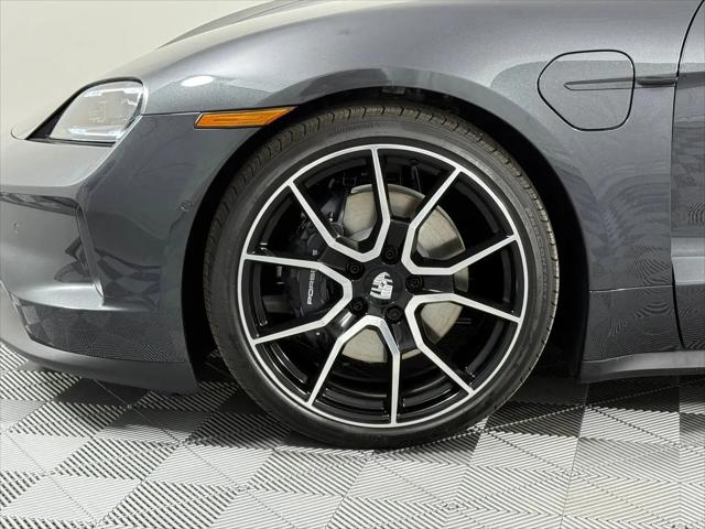 2026 Porsche Taycan 4