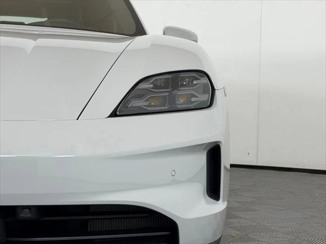 2026 Porsche Taycan Taycan