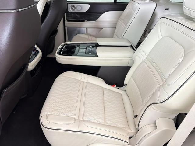2021 Lincoln Navigator Black Label