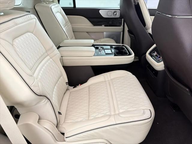 2021 Lincoln Navigator Black Label