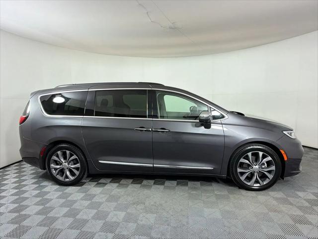 2022 Chrysler Pacifica Limited