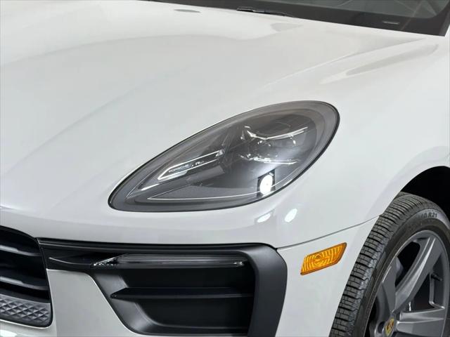 2025 Porsche Macan Macan