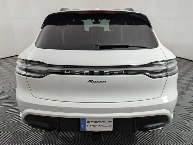 2026 Porsche Macan Macan