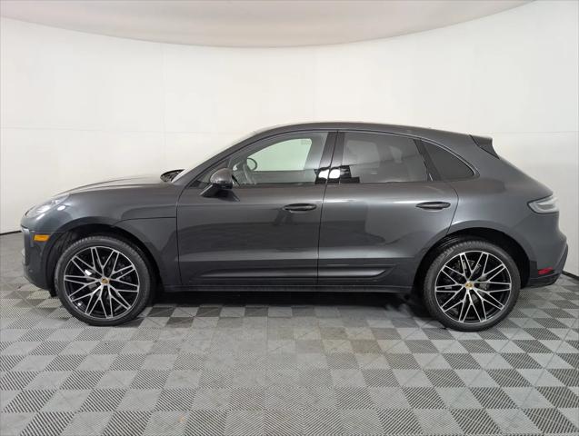 2025 Porsche Macan Macan