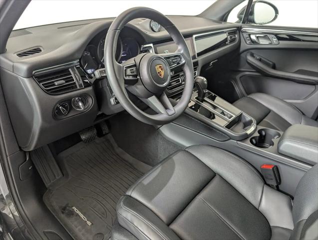 2025 Porsche Macan Macan