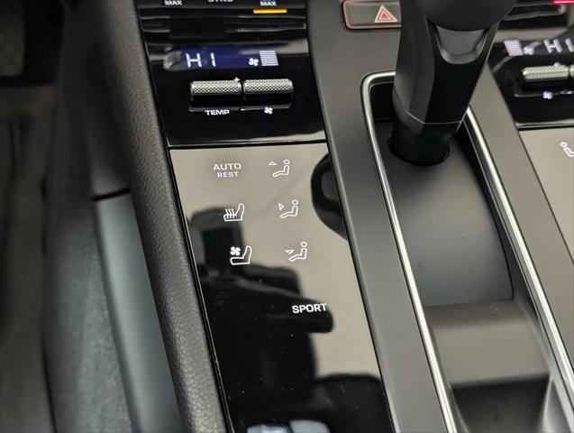 2025 Porsche Macan Macan