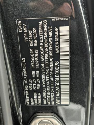 2025 Porsche Macan Macan