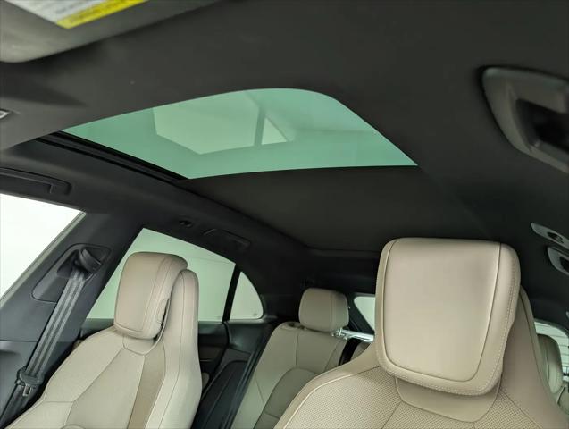 2025 Porsche Macan Electric 4