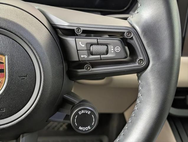 2025 Porsche Macan Electric 4