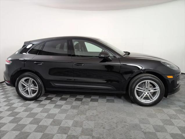 2025 Porsche Macan Macan