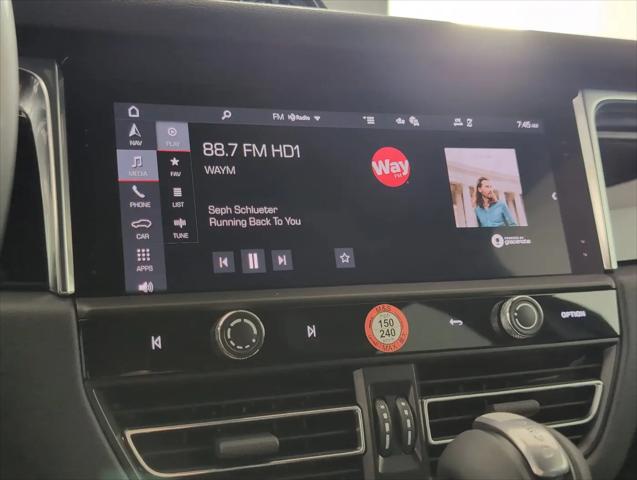 2025 Porsche Macan Macan