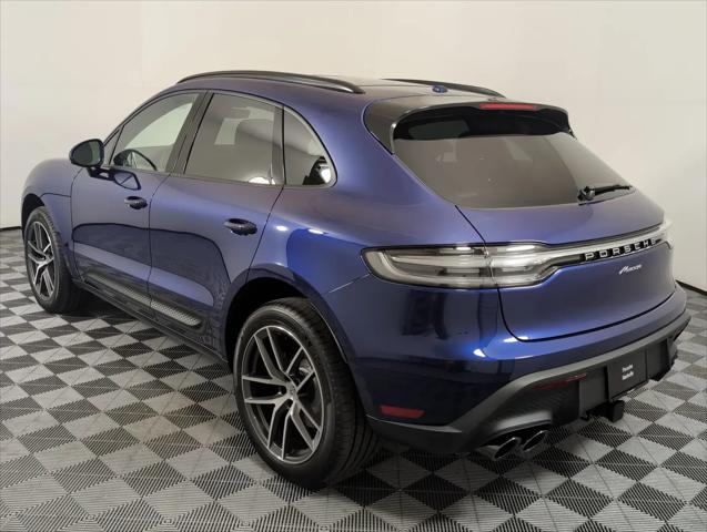 2025 Porsche Macan Macan
