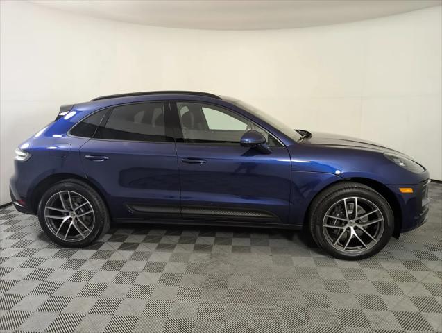 2025 Porsche Macan Macan