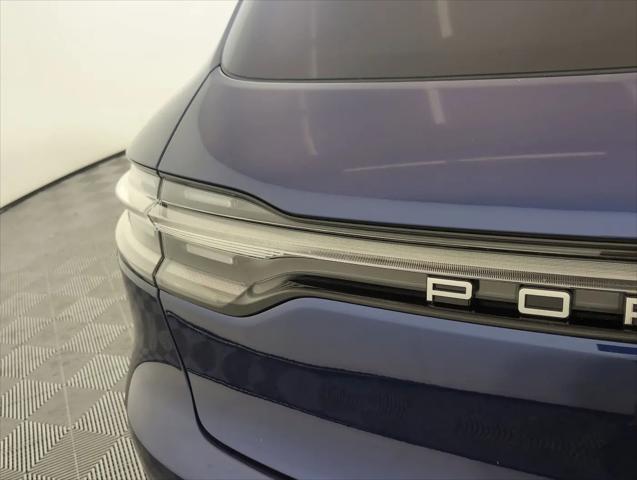 2025 Porsche Macan Macan