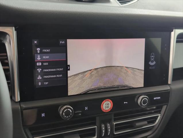 2025 Porsche Macan Macan