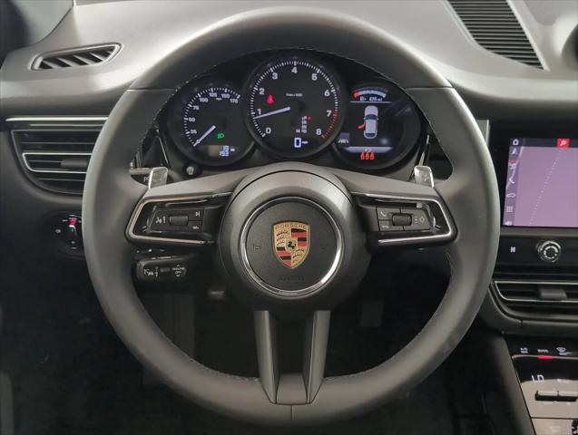 2025 Porsche Macan Macan