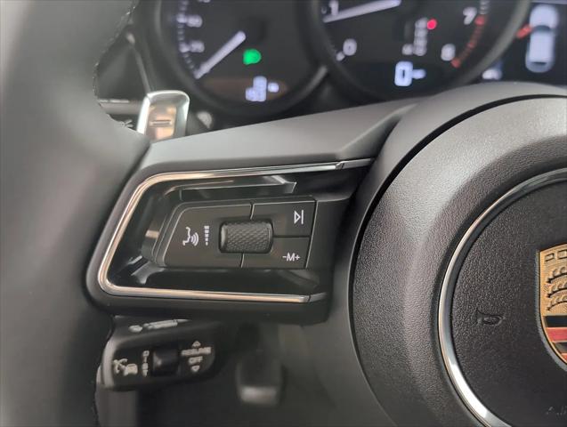 2025 Porsche Macan Macan