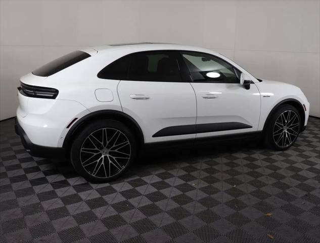 2024 Porsche Macan Electric 4