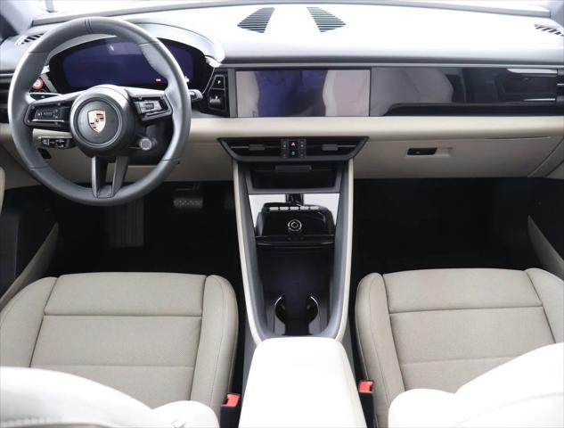 2024 Porsche Macan Electric 4