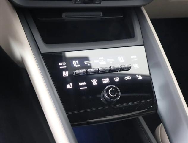 2024 Porsche Macan Electric 4