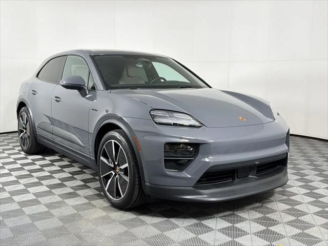 2025 Porsche Macan Electric 4