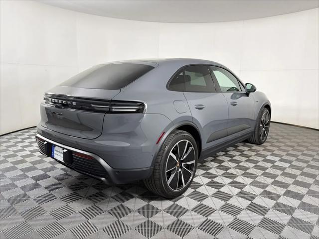 2025 Porsche Macan Electric 4