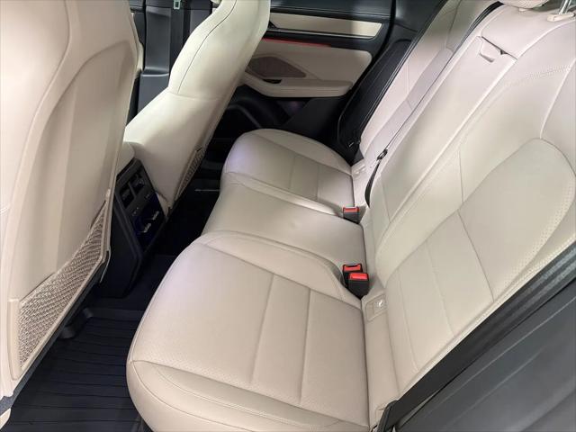 2025 Porsche Macan Electric 4
