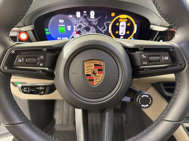 2025 Porsche Macan Electric 4
