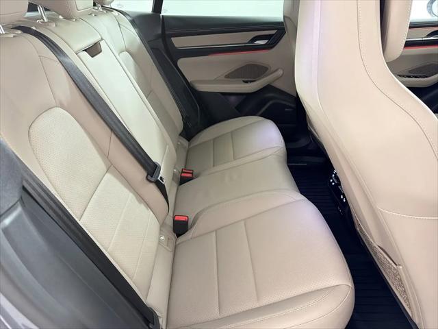2025 Porsche Macan Electric 4