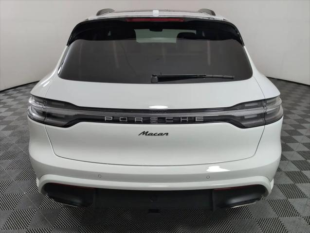 2025 Porsche Macan Macan